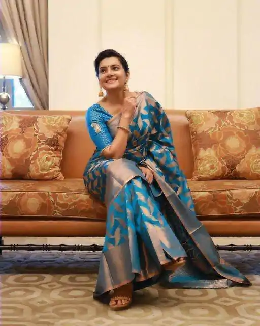 Blue Soft Litchi Silk All Over Weaving Saree - Image 3