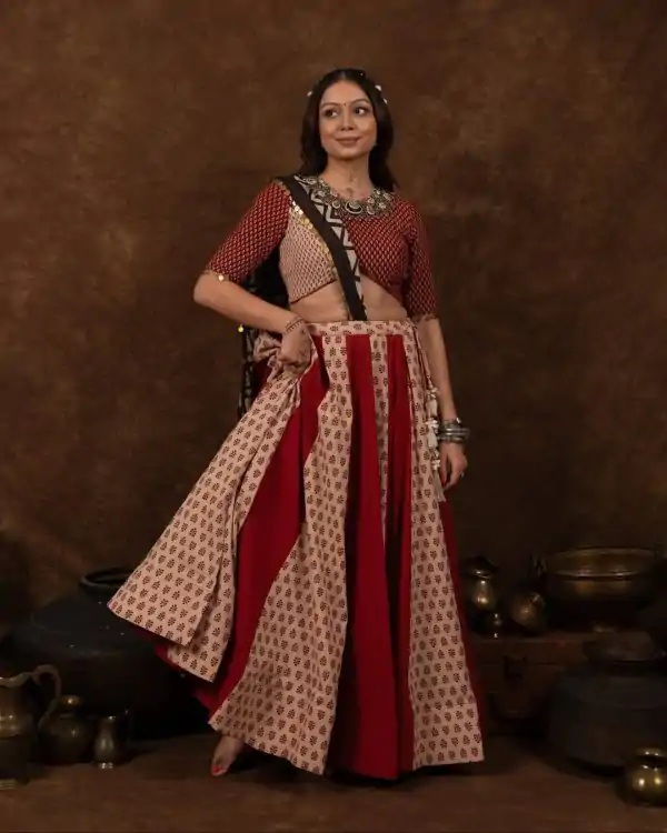 LG 644 Red Color Printed Polly Reyon Lehenga Choli Wedding, Party, Festive, Events Etc. Delivery 4-6 Working Days Rs 1999 | Lehenga, Bollywood Lehenga, Creative Lehenga, Designer Lehenga, Embroidered Lehenga, Party Wear Lehenga