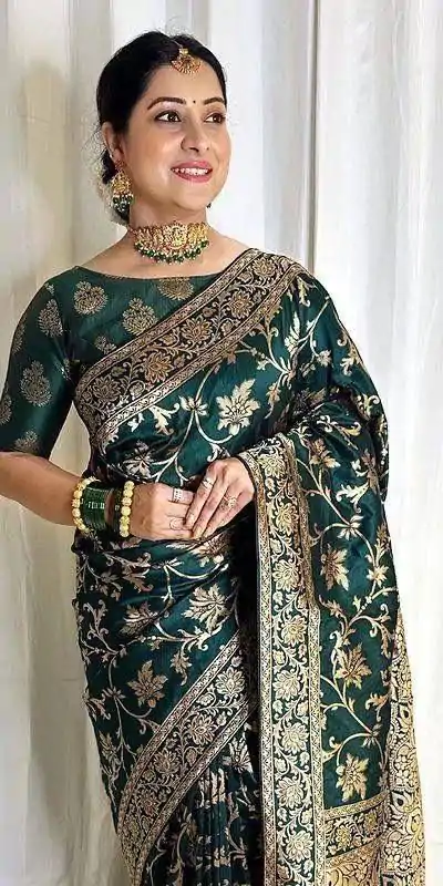 KP 4077 Green Soft Lichi Silk Saree Perfect for Wedding, Party, Baisakhi, Temple Visit, Anniversary . Best Price ₹1349. Delivery 4-6 Working Days. | Sarees, Bollywood Sarees, Creative Sarees, Designer Sarees, Embroidered Sarees, Ethnic Saree, Modern Digital sarees, Party Wear Sarees