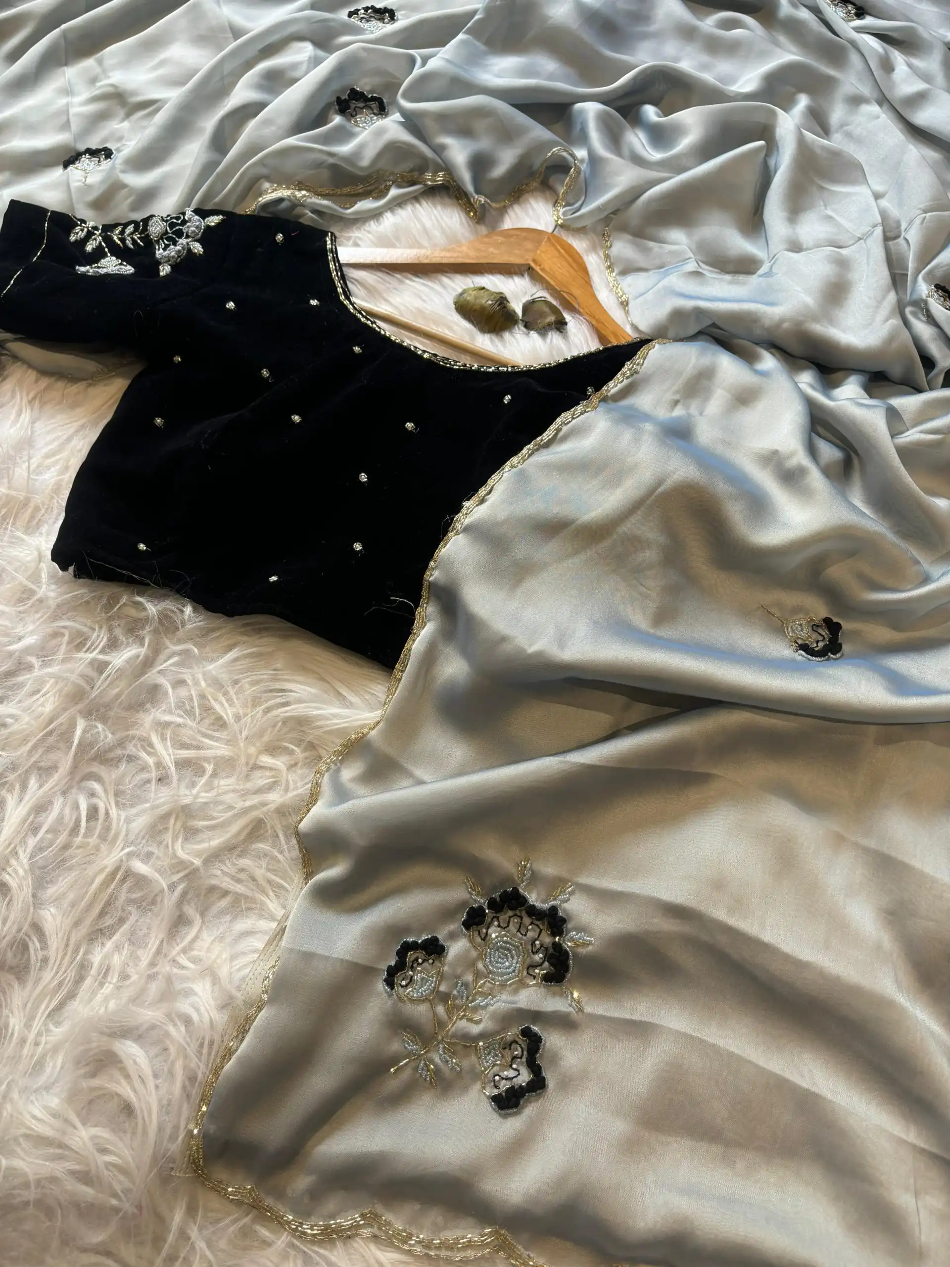 AC AZAELEA Light Grey Rangoli Silk Lace Work & Resham Work Saree with . Exclusive Offer ₹2549. Delivery 4-6 Working Days. Shop now. | Sarees, Bollywood Sarees, Creative Sarees, Designer Sarees, Embroidered Sarees, Ethnic Saree, Modern Digital sarees, Party Wear Sarees