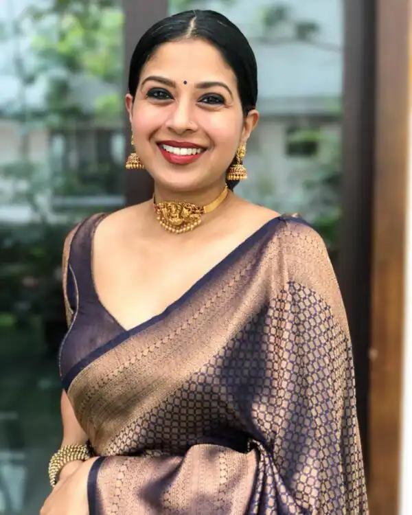 KP 4040 Navy Blue Soft Lichi Silk Saree Perfect for Wedding, Party, Ethnic Day, Raksha Bandhan, Temple Visit –.Exclusive Offer ₹1299. Delivery 4-6 Working D | Sarees, Bollywood Sarees, Creative Sarees, Designer Sarees, Embroidered Sarees, Ethnic Saree, Modern Digital sarees, Party Wear Sarees