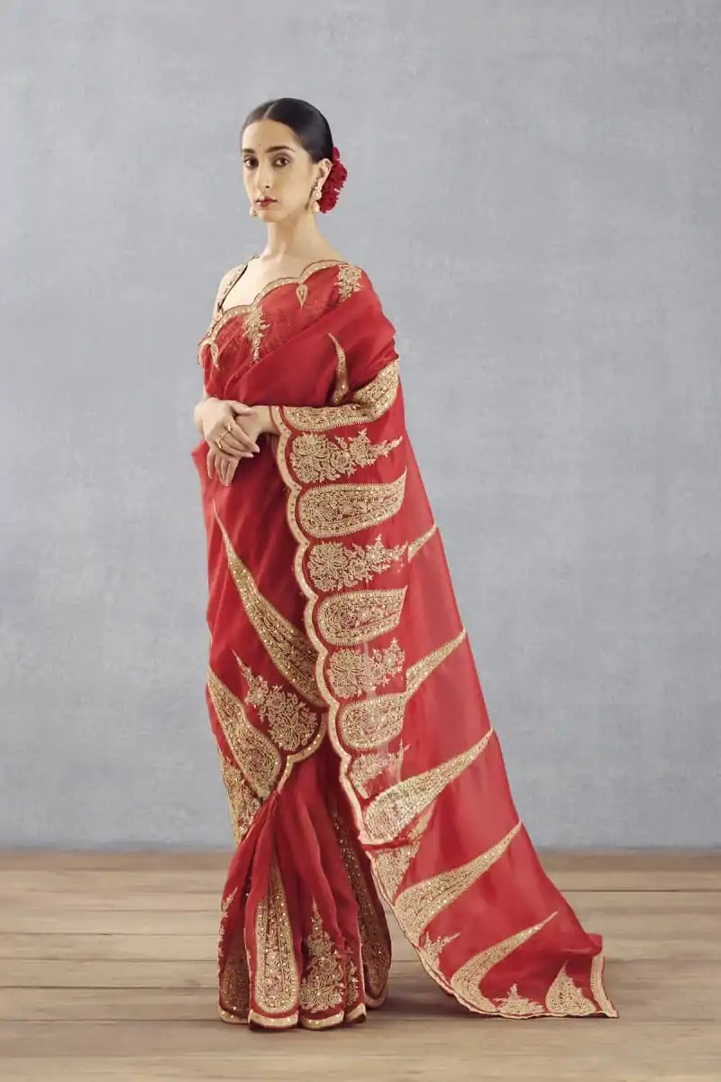 DF Queen Red Organza Tissue Saree with Sequins Work & Embroidery. Festive Deal ₹2499. Delivery 4-6 Working Days. Shop now. | Sarees, Bollywood Sarees, Creative Sarees, Designer Sarees, Embroidered Sarees, Ethnic Saree, Modern Digital sarees, Party Wear Sarees