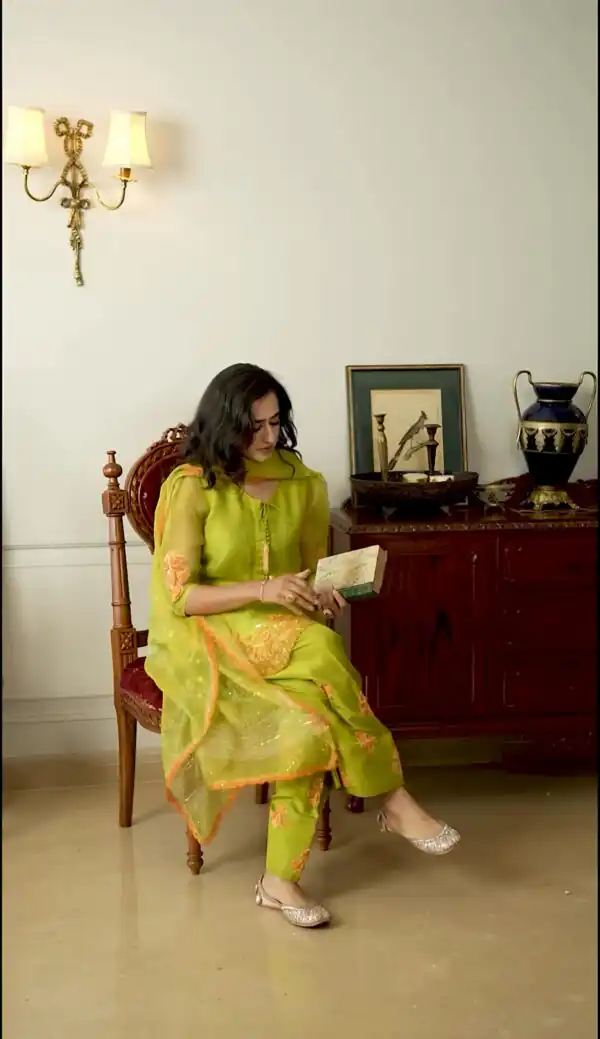 Sea Green Natural Crep Silk Sequence Work Salwar Suit - Image 4