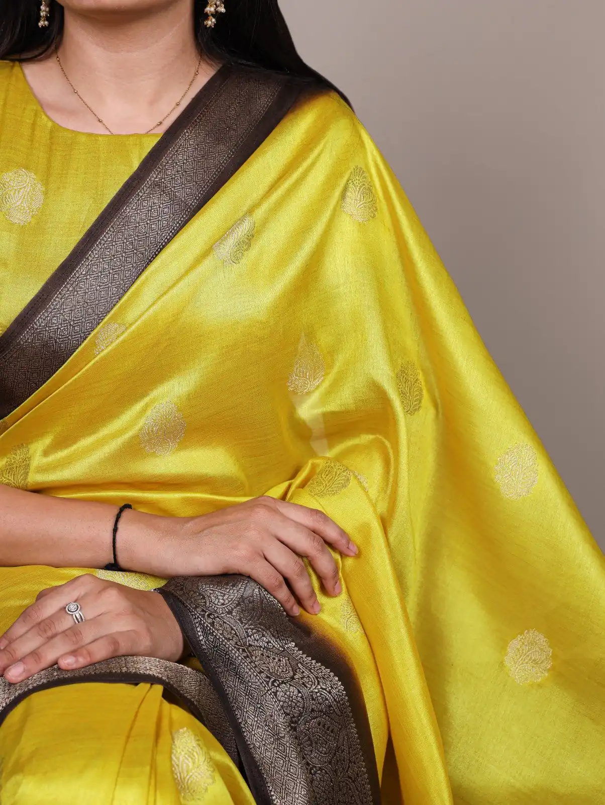 Yellow Rumali Silk Zari Work Saree - Image 2