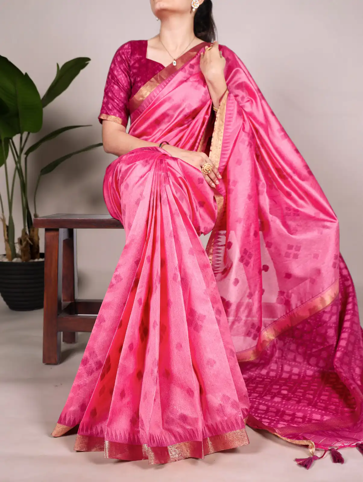 YNF 7418 Pink Color Jacquard Silk Patola Print With Zari Saree Casual, Wedding, Festive, Events . Expected Delivery  4-6 Working Days @2149/- only                                                                                                                                             | Sarees, Bollywood Sarees, Creative Sarees, Designer Sarees, Embroidered Sarees, Ethnic Saree, Modern Digital sarees, Party Wear Sarees