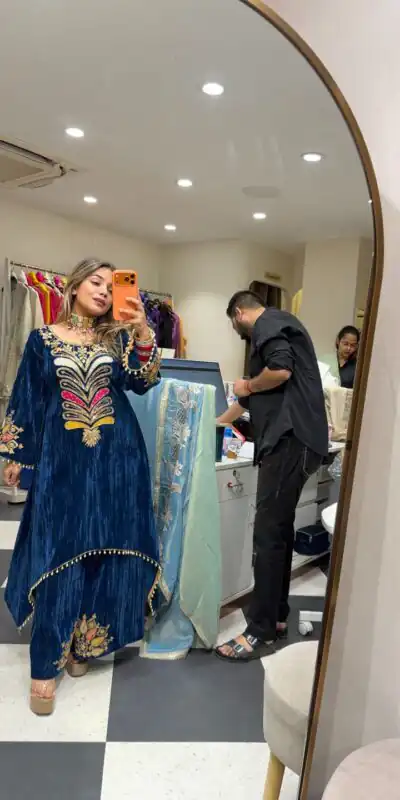 Blue 9000 Velvet Lace Embroidery Work Salwar Suit