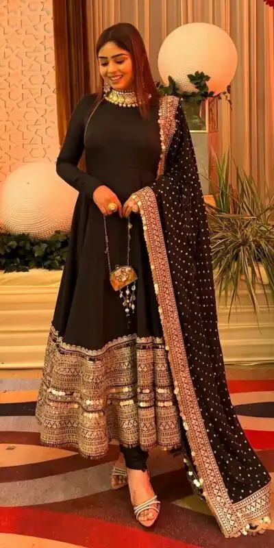 Alternative view of Black Roman Silk Embroidery Lace Work Gown