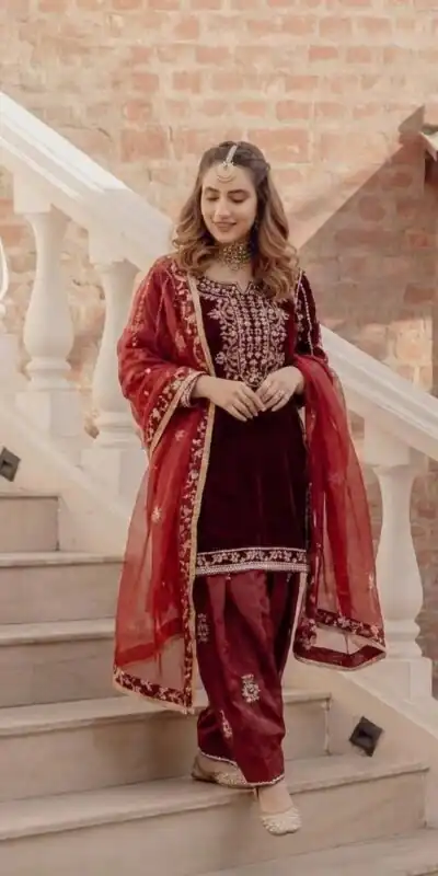 BE 424 Maroon Organza Salwar Suit with Embroidery Work. Wedding, Party, Festive, Events Best Price ₹2049. Delivery 4-6 Working Days. Shop now. | Jump Suits, Tops & Bottoms, Track Suits, Salwar suit, Casual Suits, Creative suits, Designer Suits, Palazzo Suits, Party Wear Suits, Patiala Suits, Straight Suits, Trendy Wear