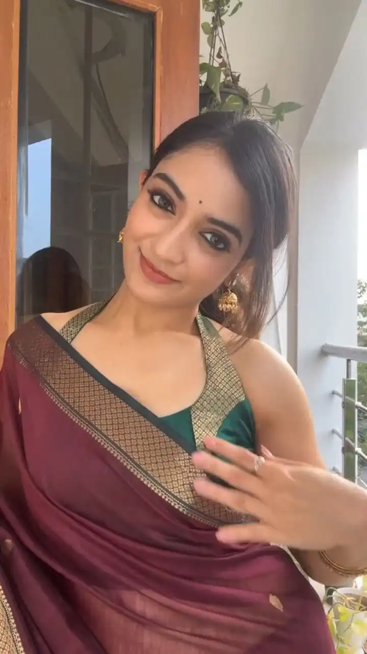 KP 6059 Maroon Soft Lichi Silk Saree with Lace Border & Lace Work. Affordable Price ₹1449. Delivery 4-6 Working Days. Shop now. | Sarees, Bollywood Sarees, Creative Sarees, Designer Sarees, Embroidered Sarees, Ethnic Saree, Modern Digital sarees, Party Wear Sarees