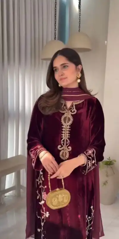 Alternative view of Maroon Viscose Velvet With Lace Work Salwar Suit