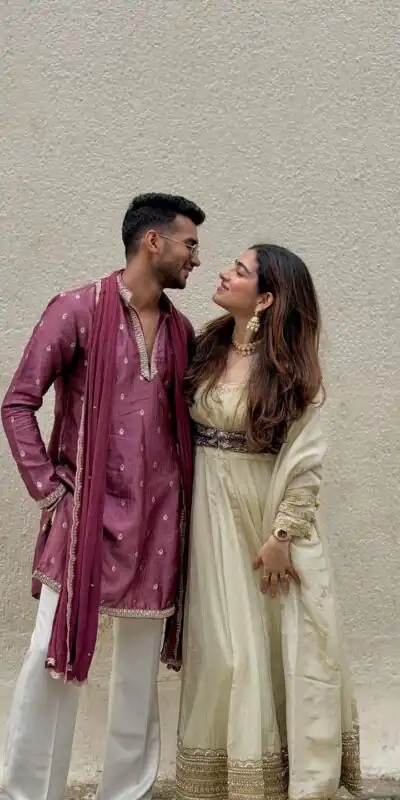 RTC 5957 Off White Chinon Silk Salwar Suit with Thread Embroidery. Available at ₹2449 only. Delivery 4-6 Working Days. Shop now. | Jump Suits, Tops & Bottoms, Track Suits, Salwar suit, Casual Suits, Creative suits, Designer Suits, Palazzo Suits, Party Wear Suits, Patiala Suits, Straight Suits, Trendy Wear