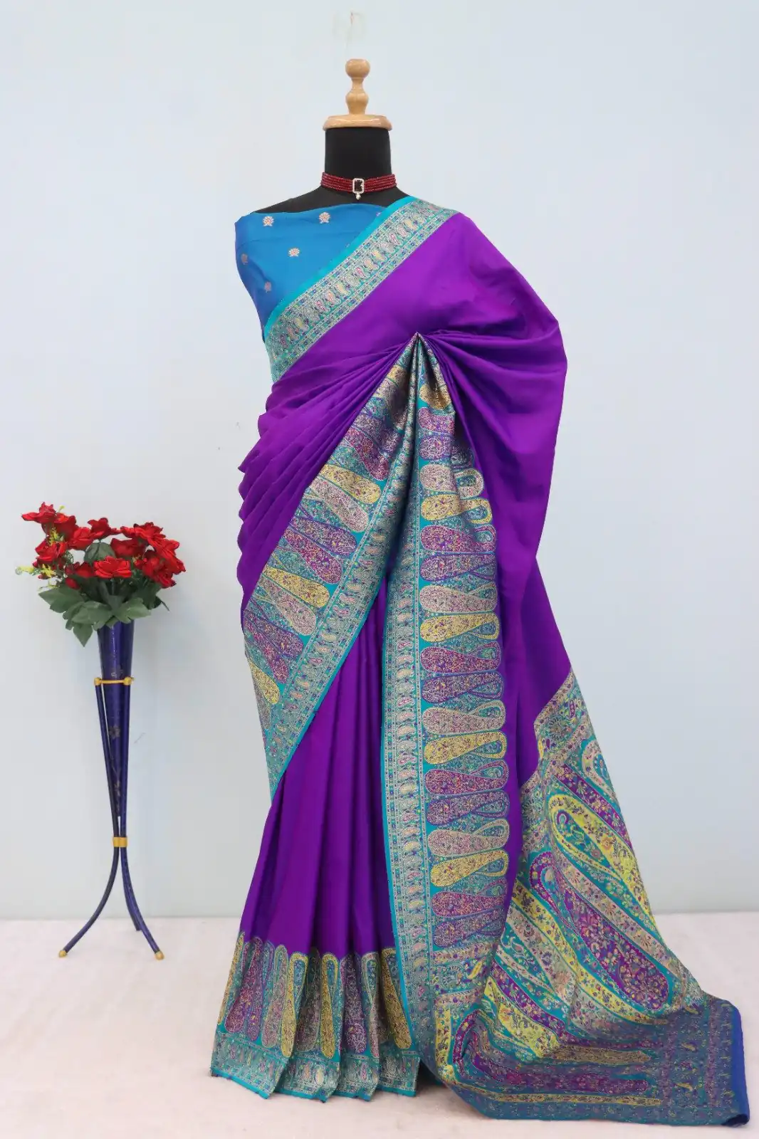 MB 66 Purple in Color Paithani Silk Lace Border & Lace Work Saree . Special Price ₹2399. Delivery 4-6 Working Days. Shop now. | Sarees, Bollywood Sarees, Creative Sarees, Designer Sarees, Embroidered Sarees, Ethnic Saree, Modern Digital sarees, Party Wear Sarees