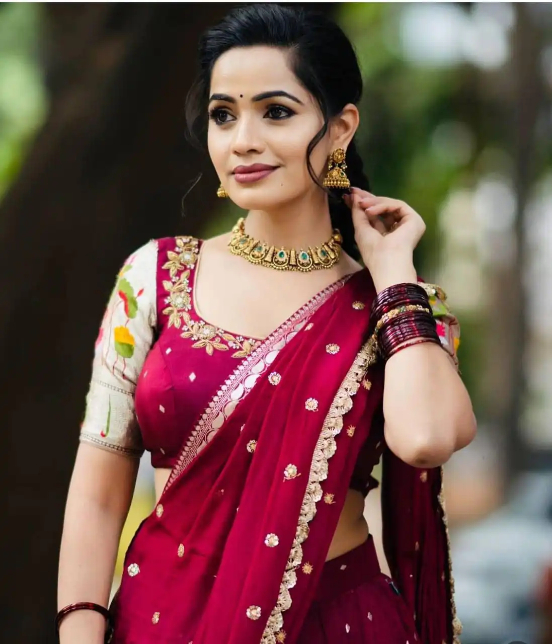 PC 515 Red Georgette Lehenga Choli Perfect for Wedding, Party, Family Gatherings, Sangeet, Durga Puja – . Now at just ₹2399. Delivery 4-6 Working Days. | Lehenga, Bollywood Lehenga, Creative Lehenga, Designer Lehenga, Embroidered Lehenga, Party Wear Lehenga