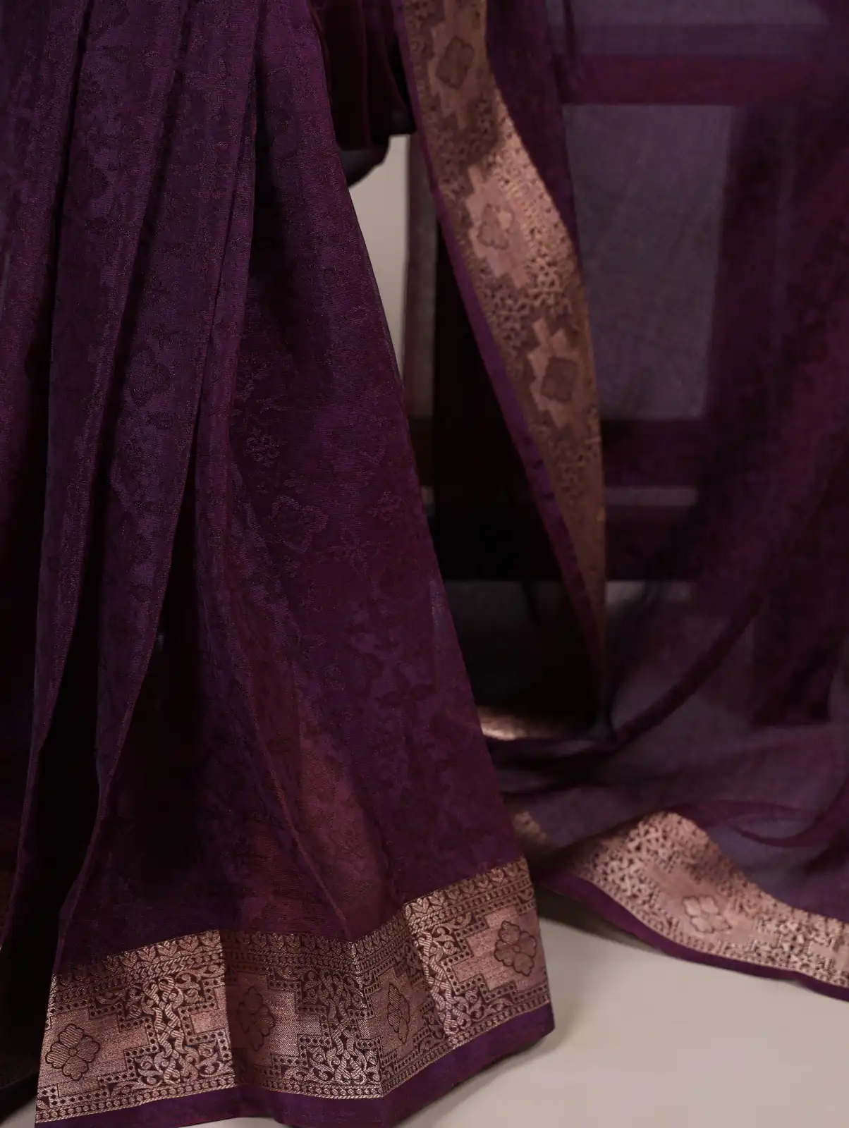 YNF 7911 Wine Poly Shimmer Saree Perfect for Wedding, Party, Ganesh Chaturthi, Bridal Wear, Temple Visit –. Available at ₹1499 only. Delivery 4-6 Workin | Sarees, Bollywood Sarees, Creative Sarees, Designer Sarees, Embroidered Sarees, Ethnic Saree, Modern Digital sarees, Party Wear Sarees