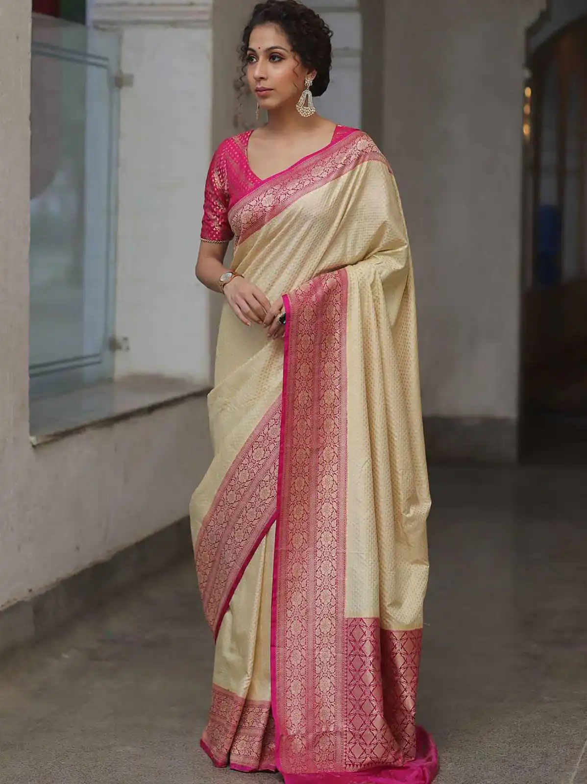 Cream Soft Lichi Silk Jacquard Rich Pallu Saree