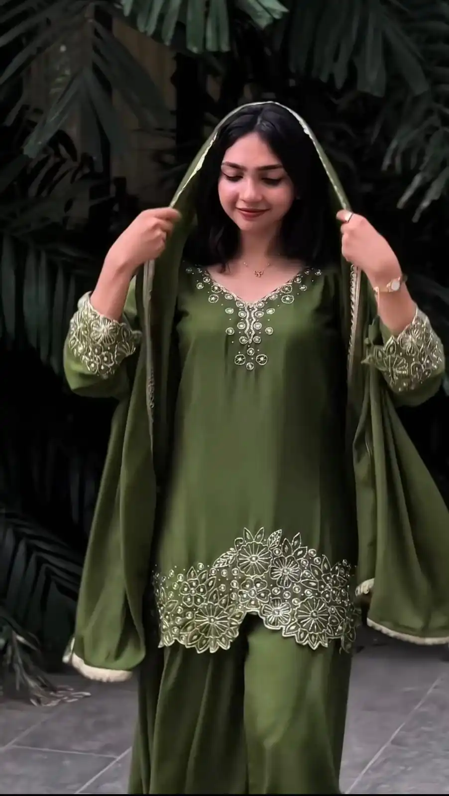 Mahendi Chinon Silk Embroidery Lace Work Salwar Suit - Image 4