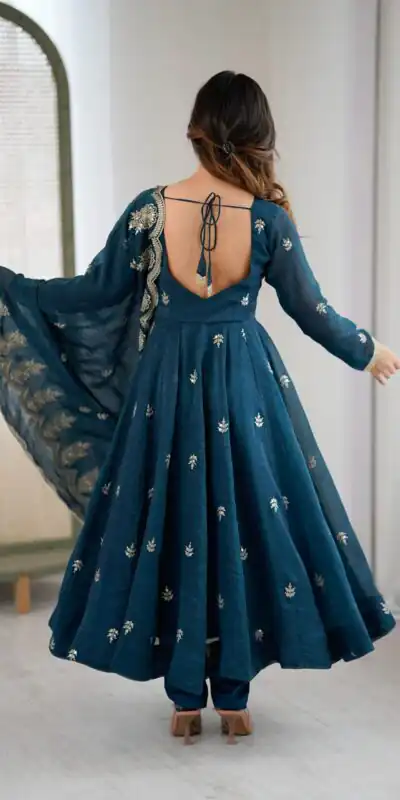 Alternative view of Teal Crunchy Silk Embroidery Work Gown