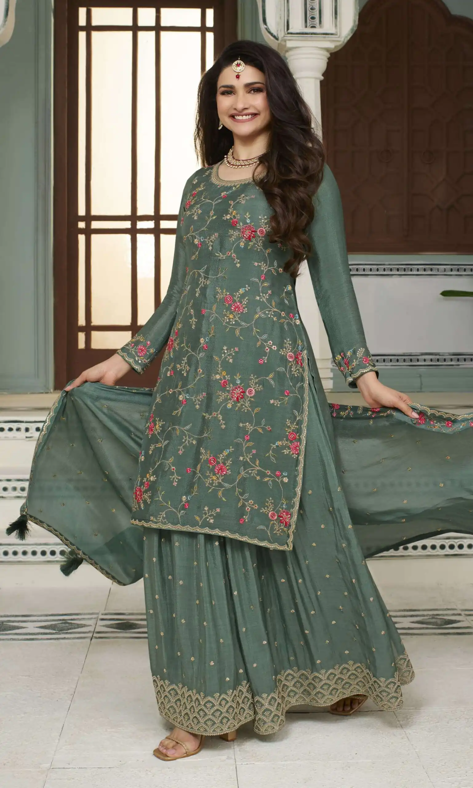 FC AVANTI 66301 Green Chinon Salwar Suit Perfect for Wedding, Party, Traditional Day, Durga Puja, Makar Sankranti – . Get it for ₹3049. Delivery 4-6 Wor | Jump Suits, Salwar suit, Casual Suits, Creative suits, Designer Suits, Palazzo Suits, Party Wear Suits, Patiala Suits, Straight Suits