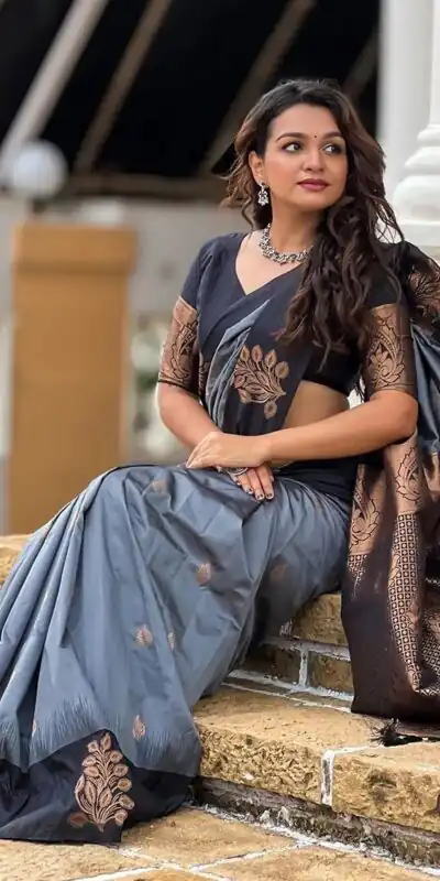 KPR 221 Grey Soft Lichi Silk Saree Perfect for Wedding, Party, Raksha Bandhan, Sangeet, Eid – . Get it for ₹1449. Delivery 4-6 Working Days. | Sarees, Bollywood Sarees, Creative Sarees, Designer Sarees, Embroidered Sarees, Ethnic Saree, Modern Digital sarees, Party Wear Sarees