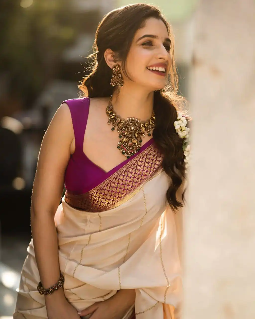 KPR 235 Off White Soft Lichi Silk Saree Perfect for Wedding, Party, Raksha Bandhan, Sangeet, Eid – . Get it for ₹1449. Delivery 4-6 Working Days. | Sarees, Bollywood Sarees, Creative Sarees, Designer Sarees, Embroidered Sarees, Ethnic Saree, Modern Digital sarees, Party Wear Sarees