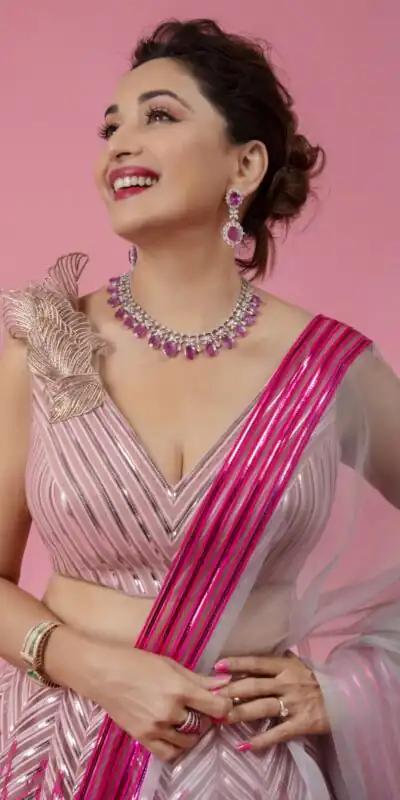 KT 220 Pink Glossy Silk Lehenga Choli with Embroidery Work & Thread Embroidery. Now at just ₹2999. Delivery 4-6 Working Days. Shop now. | Lehenga, Bollywood Lehenga, Creative Lehenga, Designer Lehenga, Embroidered Lehenga, Party Wear Lehenga