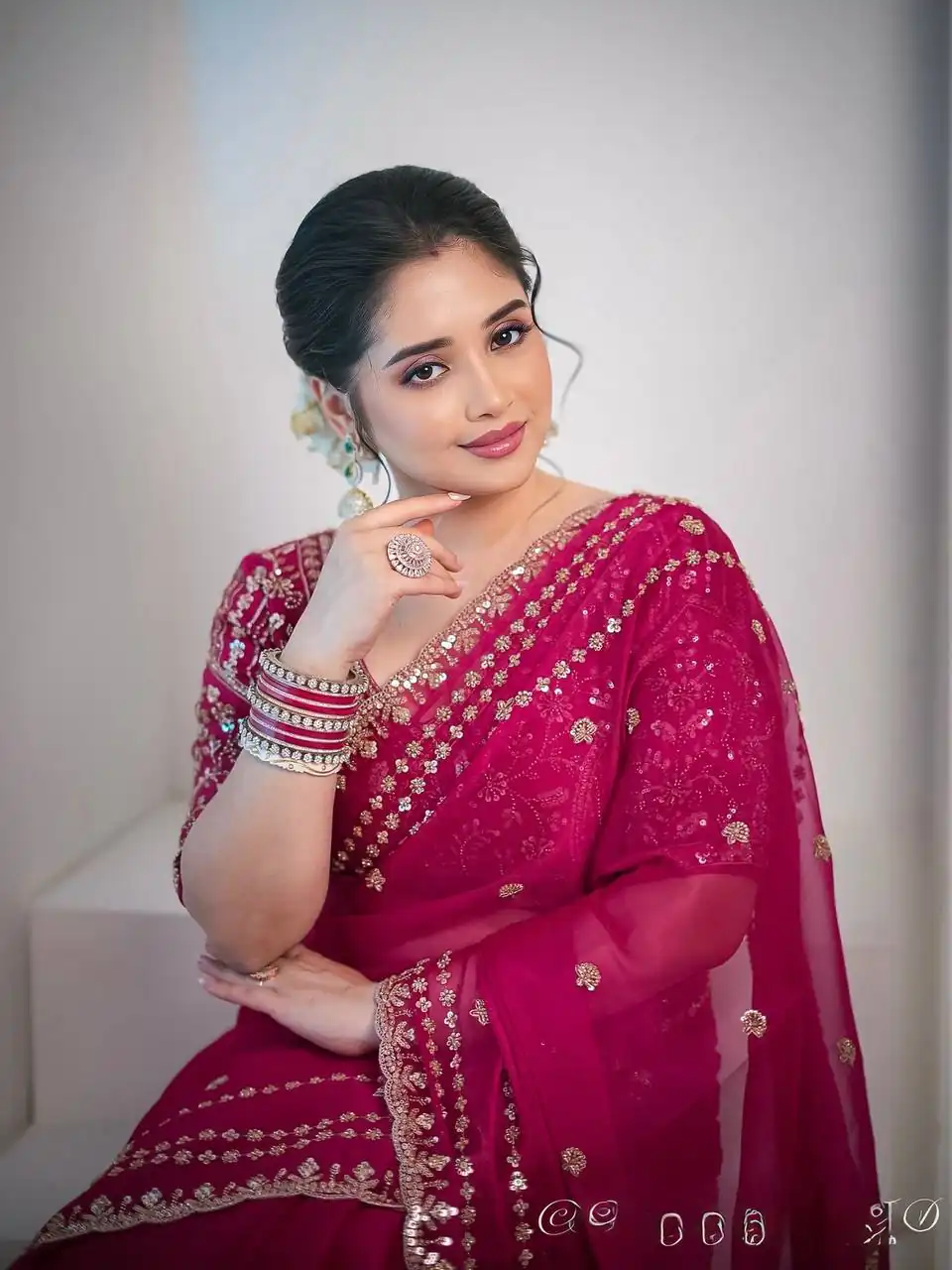 JR 664 Pink in Soft Space Silk Zari Work & Embroidery Work Saree. Available at ₹1949 only. Delivery 4-6 Working Days. Shop now. | Sarees, Bollywood Sarees, Creative Sarees, Designer Sarees, Embroidered Sarees, Ethnic Saree, Modern Digital sarees, Party Wear Sarees