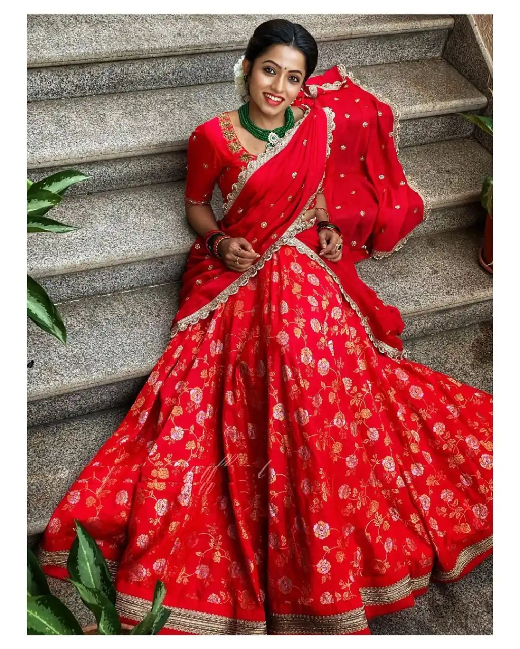 KT 165 Red Banarasi Jacquard Silk Lehenga Choli with Zari Work. Affordable Price ₹1974. Delivery 4-6 Working Days. Shop now. | Lehenga, Bollywood Lehenga, Creative Lehenga, Designer Lehenga, Embroidered Lehenga, Party Wear Lehenga