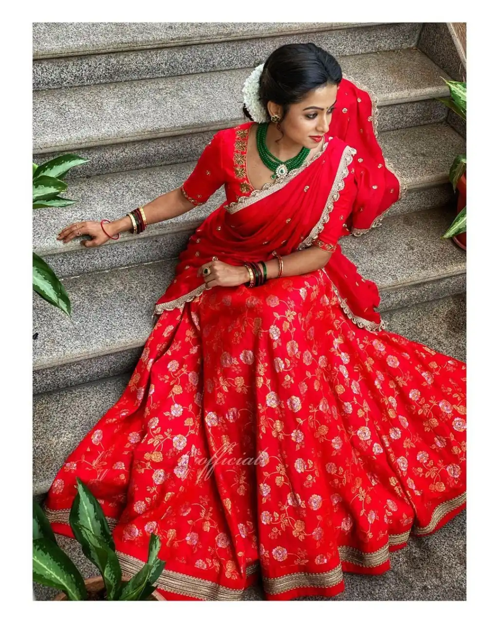 KT 165 Red Banarasi Jacquard Silk Lehenga Choli with Zari Work. Affordable Price ₹1974. Delivery 4-6 Working Days. Shop now. | Lehenga, Bollywood Lehenga, Creative Lehenga, Designer Lehenga, Embroidered Lehenga, Party Wear Lehenga