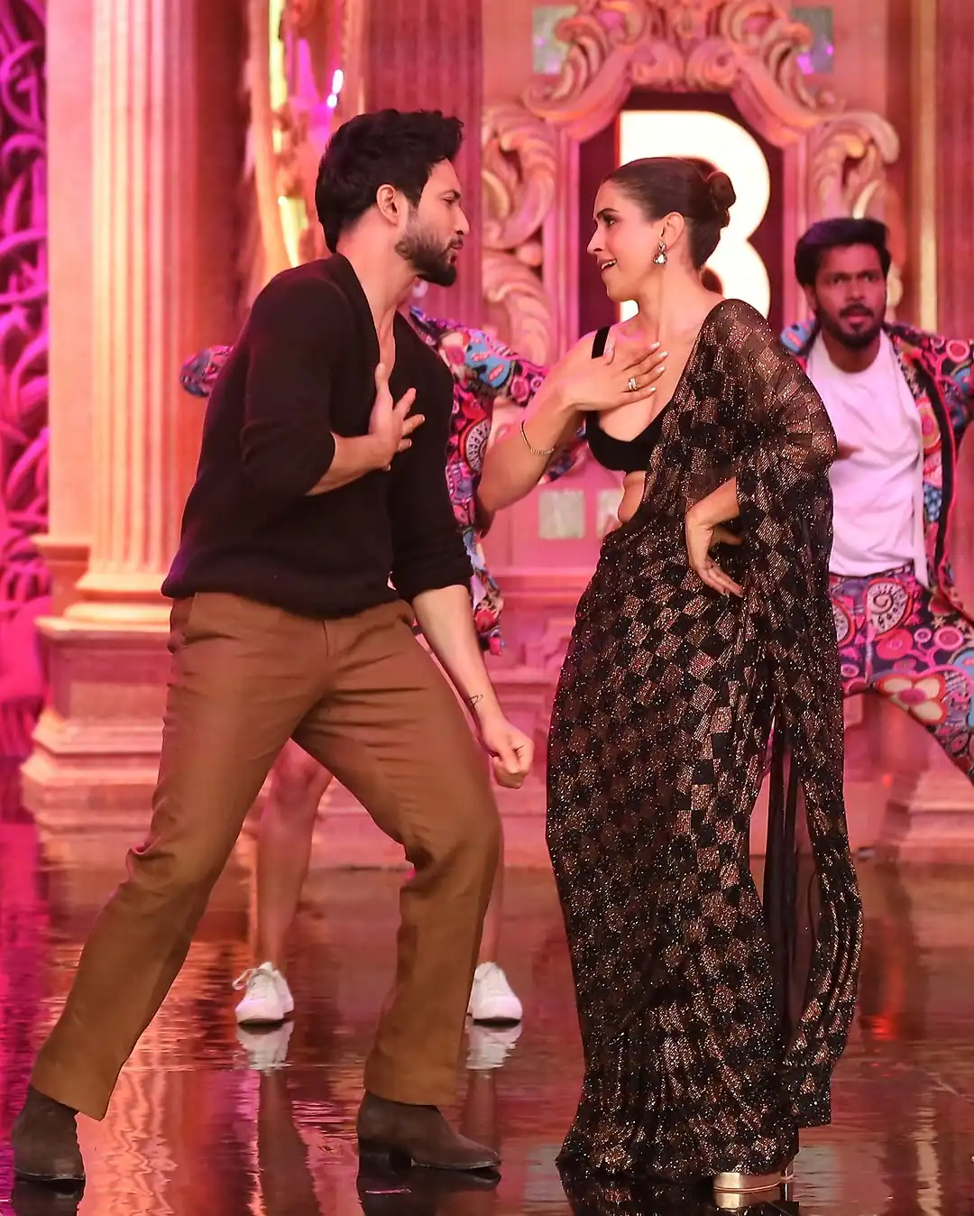 DF 3479 Black Faux Georgette Saree Perfect for Wedding, Party, Bridal Wear, Baisakhi, Raksha Bandhan –. Introductory Price ₹1699. Delivery 4-6 Workin | Sarees, Bollywood Sarees, Creative Sarees, Designer Sarees, Embroidered Sarees, Ethnic Saree, Modern Digital sarees, Party Wear Sarees