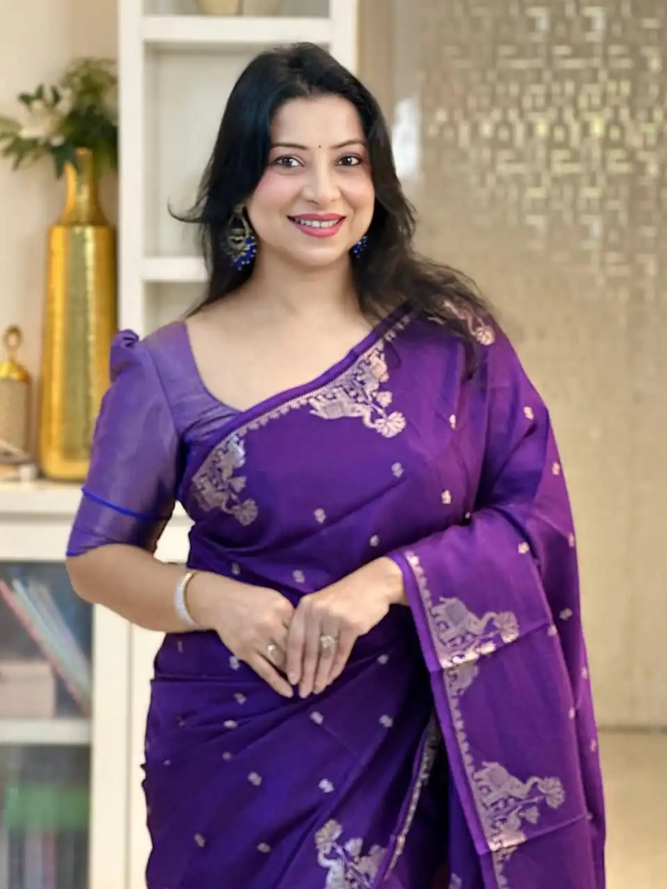 KP 6085 Purple Pink Lichi Silk Saree with Lace Border & Lace Work. Special Price ₹1449. Delivery 4-6 Working Days. Shop now. | Sarees, Bollywood Sarees, Creative Sarees, Designer Sarees, Embroidered Sarees, Ethnic Saree, Modern Digital sarees, Party Wear Sarees