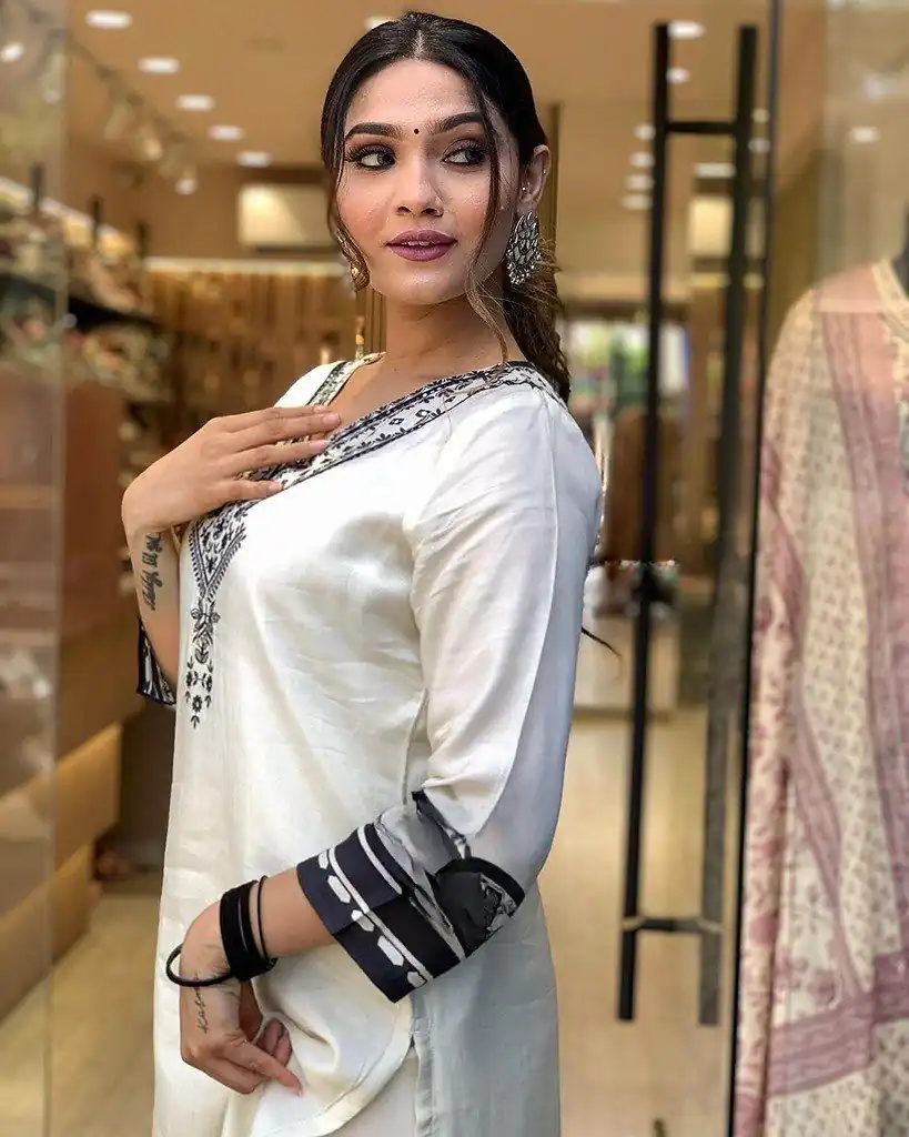 DC G20 White in Maslin Digital Print Salwar Suit . Wedding, Party, Festive, Events, Introductory Price ₹1549. Delivery 4-6 Working Days. Shop now. | Jump Suits, Salwar suit, Casual Suits, Creative suits, Designer Suits, Palazzo Suits, Party Wear Suits, Patiala Suits, Straight Suits