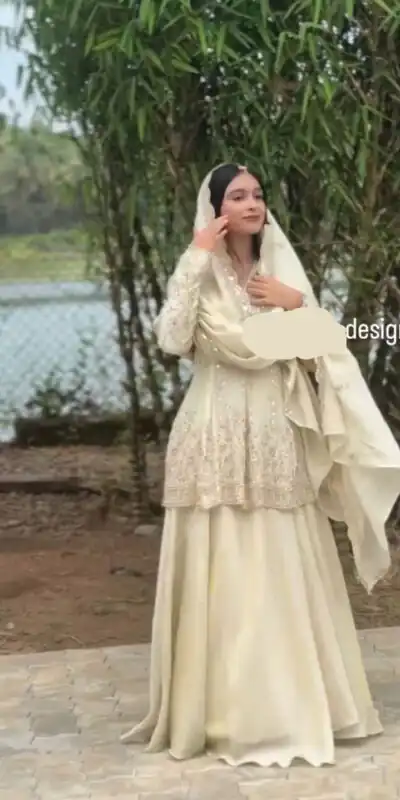 VLM 309 Off White Chinon Silk Salwar Suit with Embroidery Work & Lace Work. Get it for ₹2399. Delivery 4-6 Working Days. Shop now. | Jump Suits, Tops & Bottoms, Track Suits, Salwar suit, Casual Suits, Creative suits, Designer Suits, Palazzo Suits, Party Wear Suits, Patiala Suits, Straight Suits, Trendy Wear