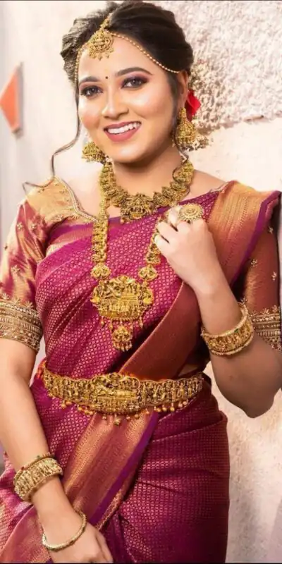 KP 5047 Pink Soft Lichi Silk Saree Perfect for Wedding, Party, Reception, Diwali, Ethnic Day – . Affordable Price ₹1299. Delivery 4-6 Working Days. | Sarees, Bollywood Sarees, Creative Sarees, Designer Sarees, Embroidered Sarees, Ethnic Saree, Modern Digital sarees, Party Wear Sarees