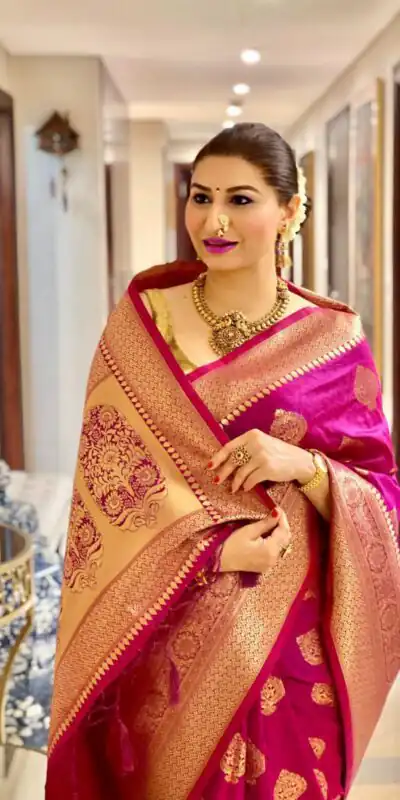 KP 6001 Pink in Soft Lichi Silk Lace Border & Lace Work Saree . Exclusive Offer ₹1399. Delivery 4-6 Working Days. Shop now. | Sarees, Bollywood Sarees, Creative Sarees, Designer Sarees, Embroidered Sarees, Ethnic Saree, Modern Digital sarees, Party Wear Sarees