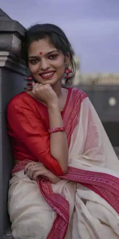 KPR 195 White Soft Lilan Slab Weaving Work Saree with Designer Work. Available at ₹1449 only. Delivery 4-6 Working Days. Shop now. | Sarees, Bollywood Sarees, Creative Sarees, Designer Sarees, Embroidered Sarees, Ethnic Saree, Modern Digital sarees, Party Wear Sarees