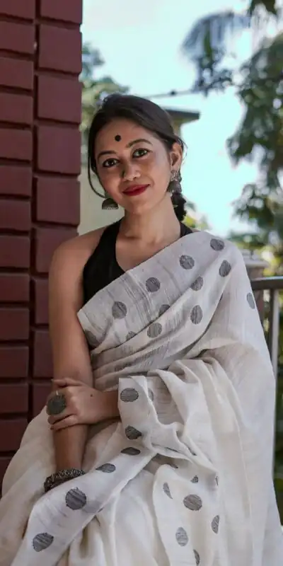 KPR 204 White Color Soft Lilan Saree Weaving Work Designer Work. Wedding, Party, Festive, Events, Grab it for ₹1449. Delivery 4-6 Working Days. Shop now. | Sarees, Bollywood Sarees, Creative Sarees, Designer Sarees, Embroidered Sarees, Ethnic Saree, Modern Digital sarees, Party Wear Sarees