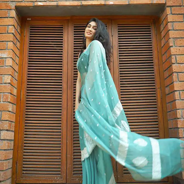 Fancy Sea Green Soft Lilan Slab Jacquard Work Saree - Image 2