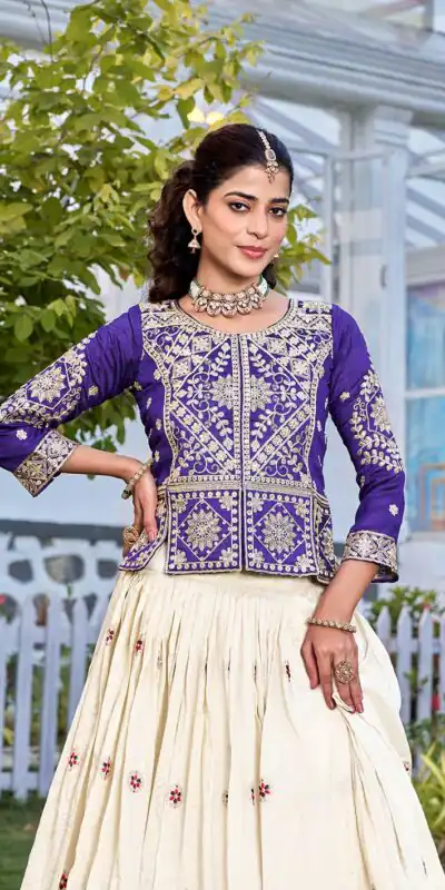 Alternative view of Special Navy Blue Vichitra Thread Work Lehenga Choli