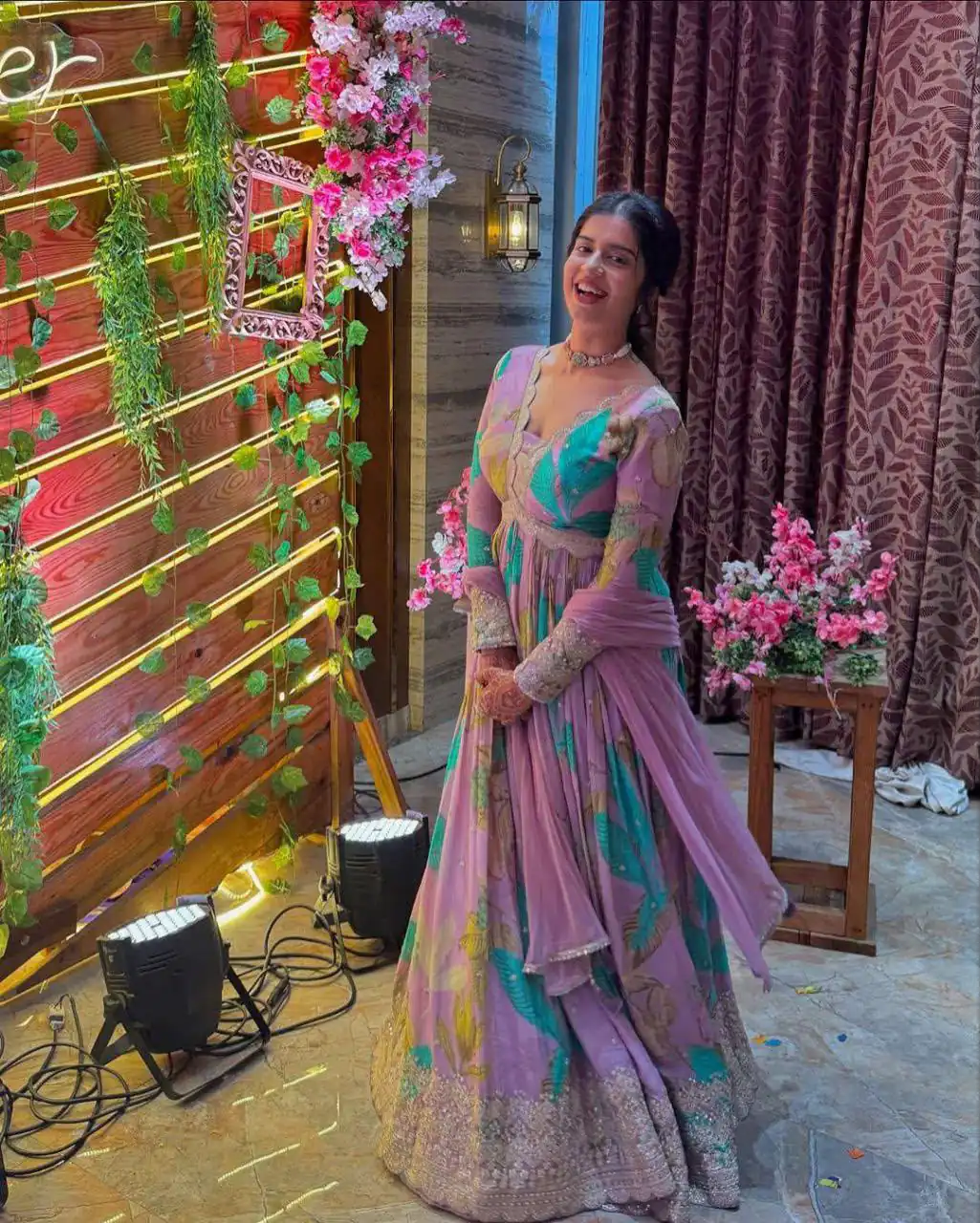Perfect for Wedding, Party, Durga Puja, Diwali, Anniversary – ZB 5054 Pink Pink Fox Georgette Gown. Now at just ₹2149. Delivery 4-6 Working Days. Shop now. | Gowns, Bollywood Gowns, Creative Gowns, Designer Gowns, Embroidered Gowns, Party Wear Gowns