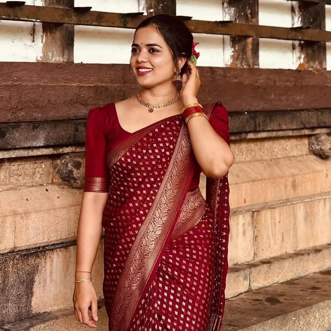 Beautiful Maroon Soft Lichi Silk Lace Work Saree - Image 4