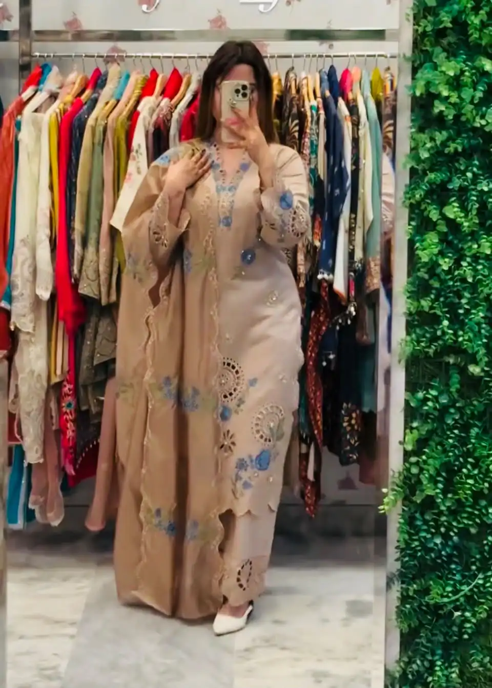 Classic Chiku Roman Embroidery Cut Work Salwar Suit