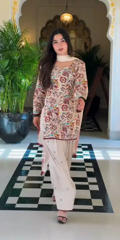 Alternative view of Classic Cream Cambric Cotton Digital Print Work Salwar Suit