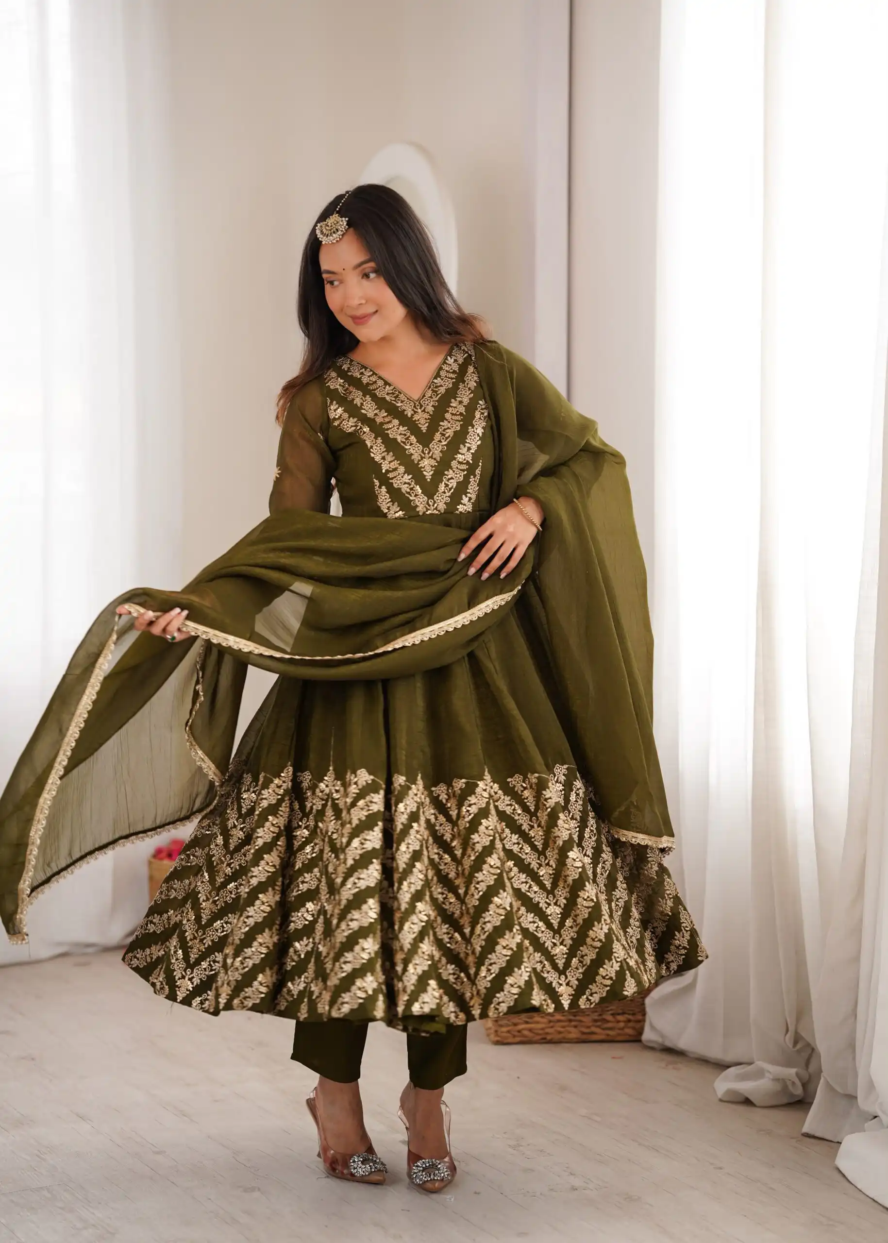 Fancy Mehandi Crunchy Silk Embroider Work Anarkali Suit - Image 7