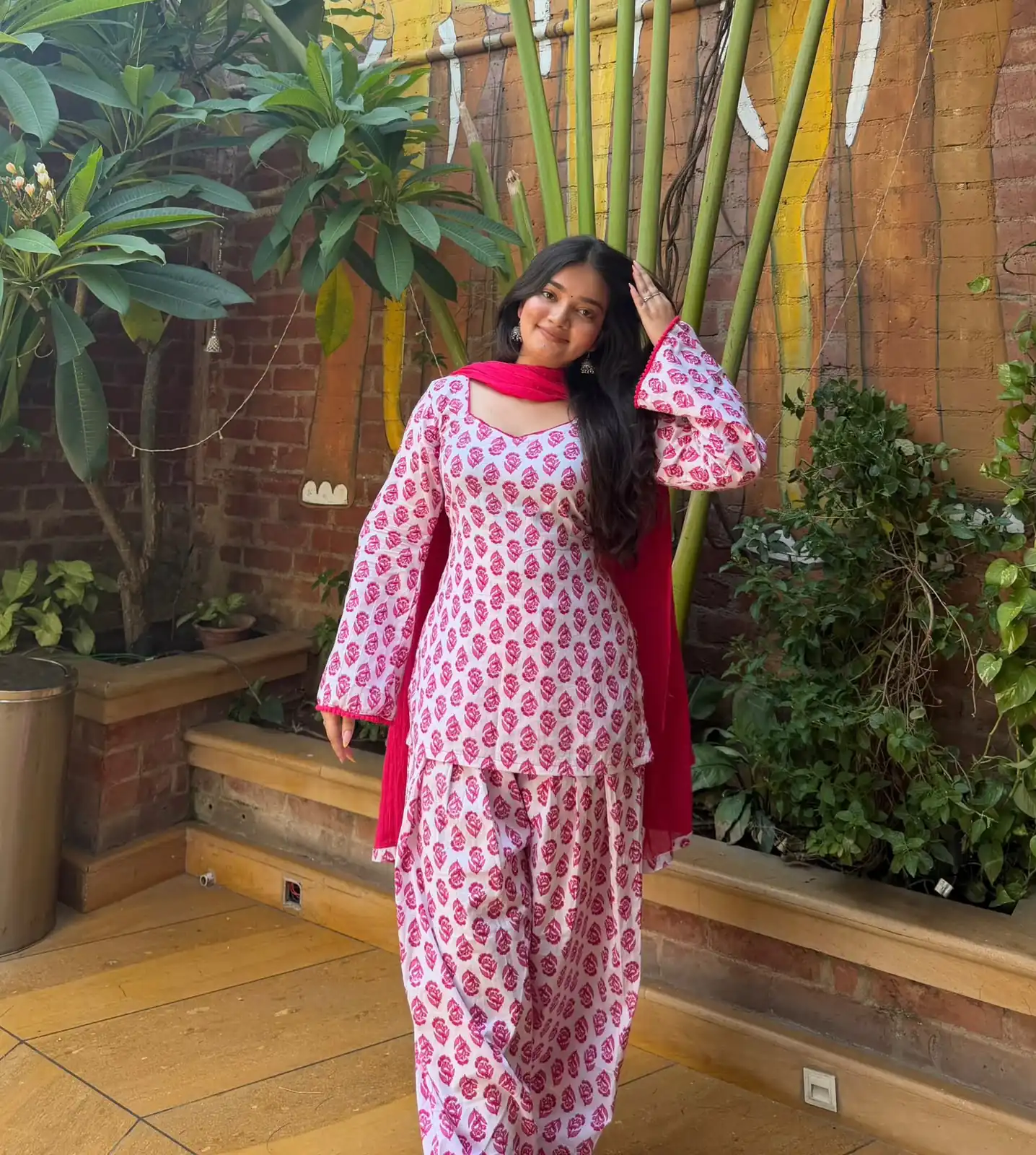 Fancy Pink Cambric Cotton Printed Salwar Suit - Image 5