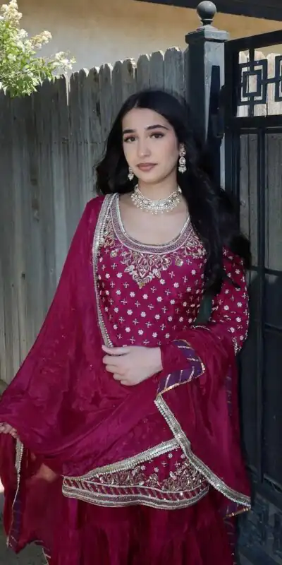 Alternative view of Stylish Red Natural Crepe Sequin Work Salwar Suit