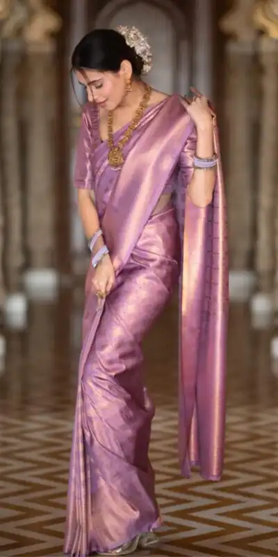 Alternative view of Superb Lavender Lichi Silk Jacquard Border Work Saree