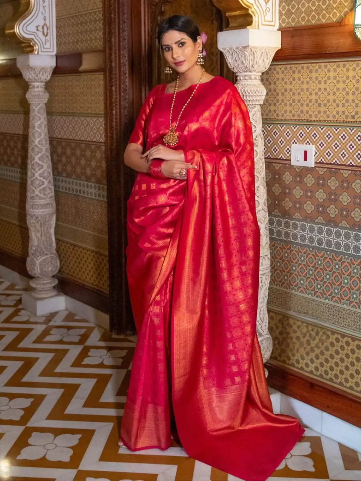 Superb Red Lichi Silk Jacquard Border Work Saree