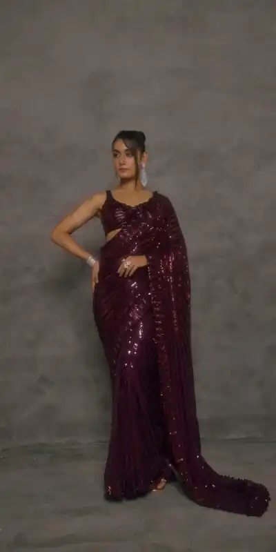 DF 3476 Wine Faux Georgette Saree Perfect for Wedding, Party, Cultural Events, Traditional Day, Pooja – . Grab it for ₹1799. Delivery 4-6 Working Day | Sarees, Bollywood Sarees, Creative Sarees, Designer Sarees, Embroidered Sarees, Ethnic Saree, Modern Digital sarees, Party Wear Sarees