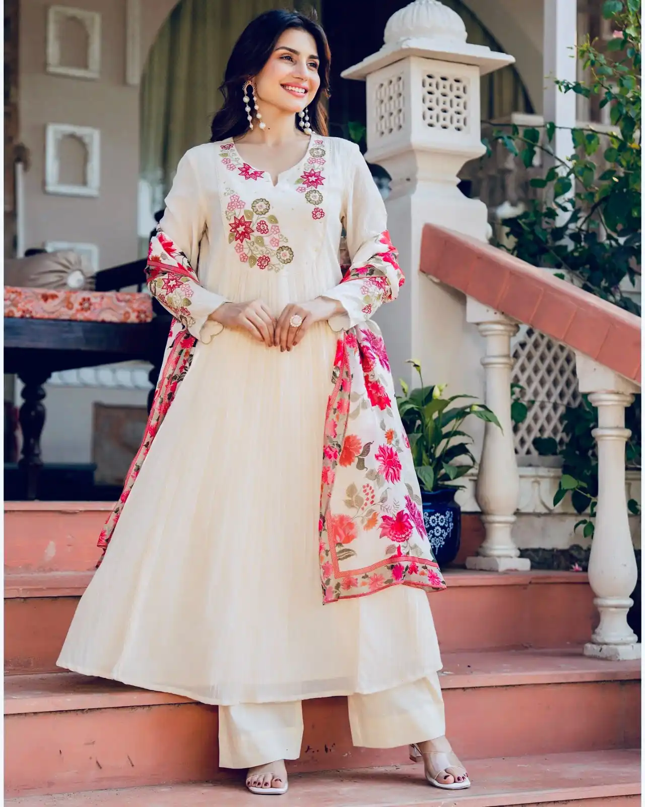 Glowing White Mal Chanderi Embroider Work Salwar Suit