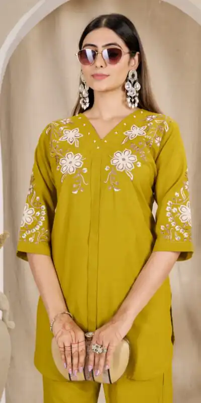 Alternative view of Stylist Mustered Rayon Cotton Thread Work Kurti